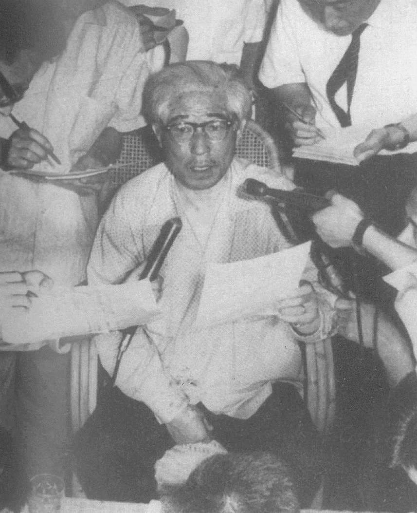 이효상 의장 시국수습안 발표 사진