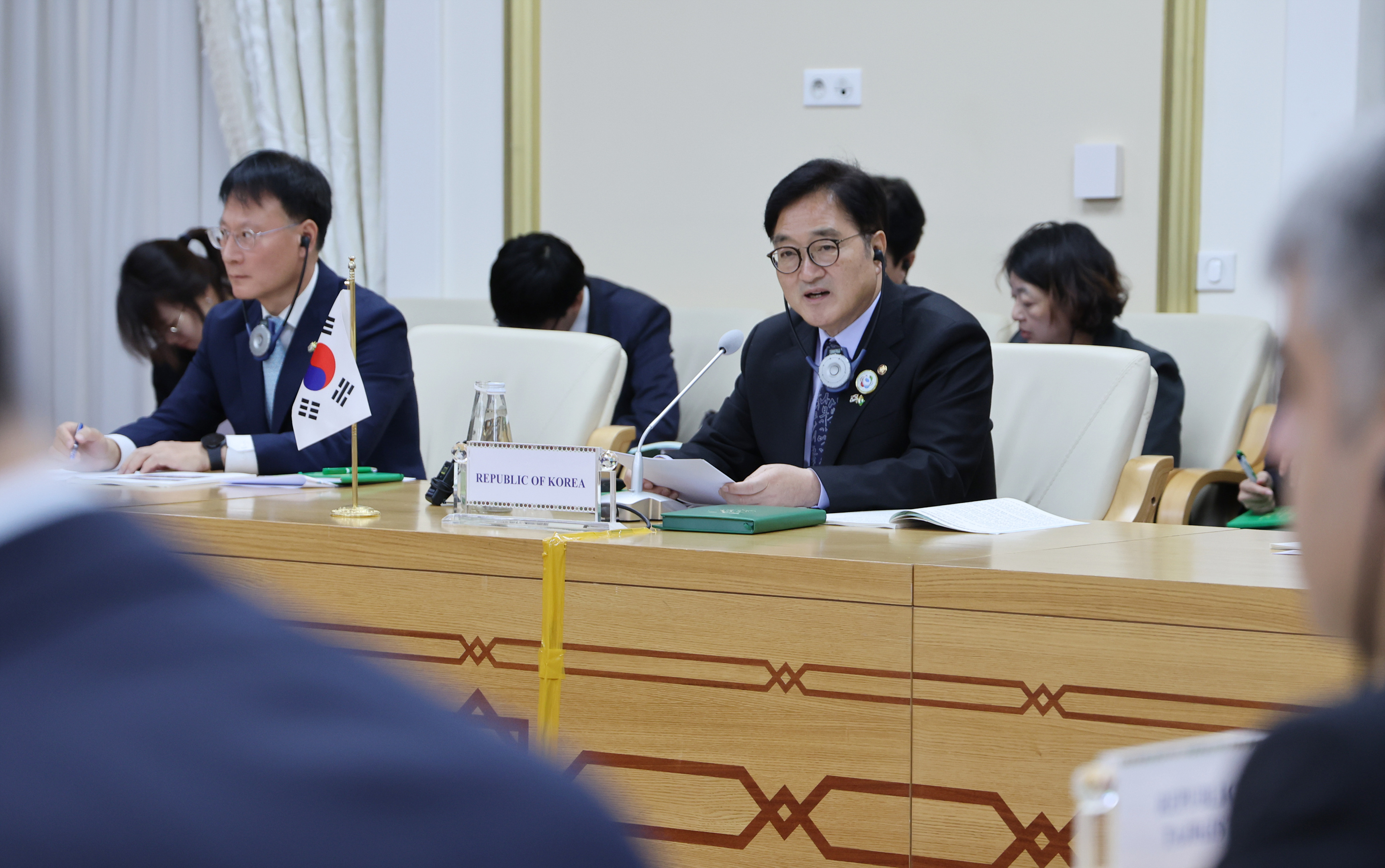 한-중앙아 의장회의 참석