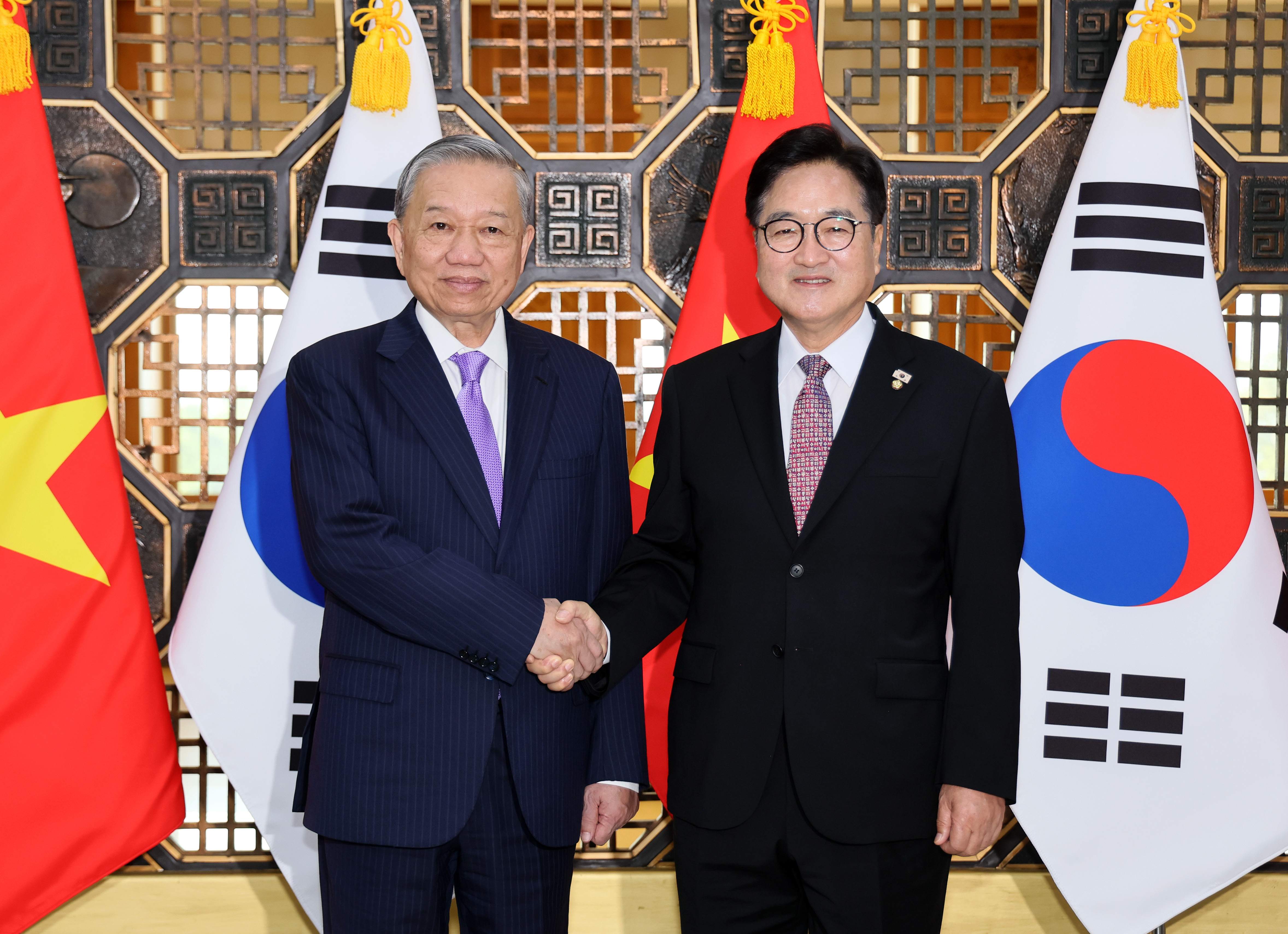 또 럼 베트남 당서기장 우원식 국회의장 면담